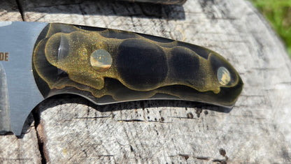 LIL' TYKE' -Drop point- Brass mesh in epoxy, brass pins